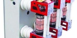 Vacuum Circuit Breaker