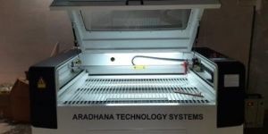 Organic Glass Laser Cutting Machine