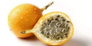 Fresh Passion Fruit