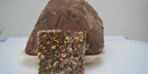 Moringa Groundnut Chikki