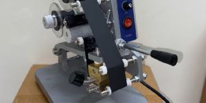 Manual Batch Coding Machine