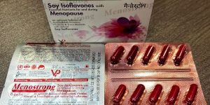 Menostrong Capsules
