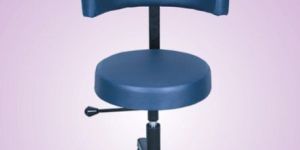 Manual Surgeon Stool