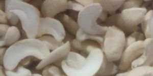 W240 S-JH Organic Split Cashew Nuts