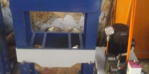 Hydraulic Pressing Machine