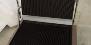 Commercial Sandwich Griller Machine