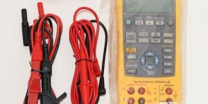 Loop Calibrator with HART Communication