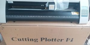 Vinyl Sticker Cutting Plotter Machine