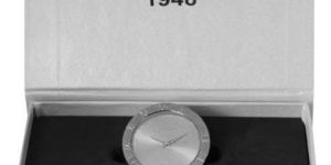 BENTLEY SILVER Analog Clock