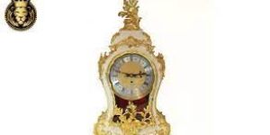 Italian Style Wooden Clock