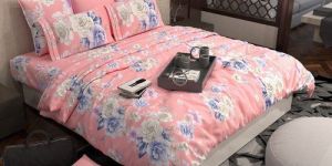 Cotton Printed Pink Bed Comforter Set