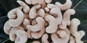 W320 Cashew Nut