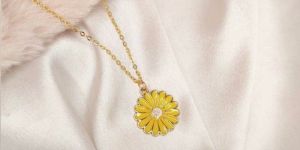 Flower Pendant