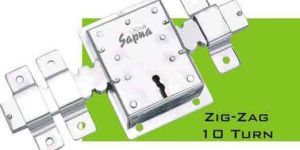 Zig-Zag Shutter Lock