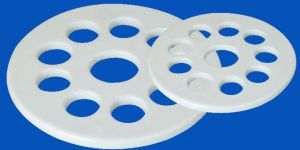 Porcelain Desiccator Plate with Medium Holes