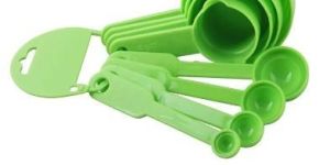 Green Measuring Cup And Spoon Set