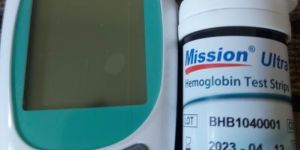 DIGITAL HEMOGLOBIN METER