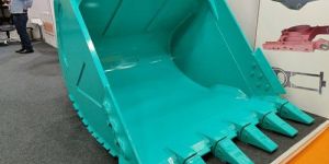 Earthmoving Bucket