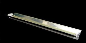 Light Fitting with Mirror Reflector