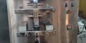 Automatic Form Fill Seal Machine