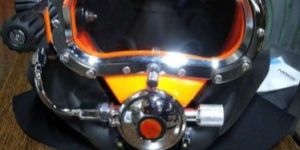 Underwater Diving Helmet