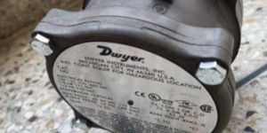 Dwyer 1950-00-2f Explosion Proof Differential Pressure Switch