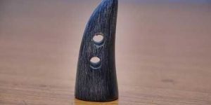 Buffalo Horn Toggle