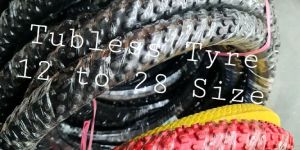 Tubeless Cycle Tyre