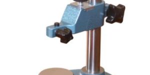 Comparator Stand