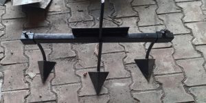 Triple Tyne Adjustable Cultivator