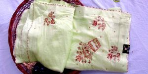 GAMLA DESIGN HAND WORK SAREE