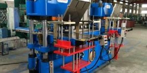 Rubber Compression Moulding Machine