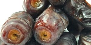 Mazafati Dates