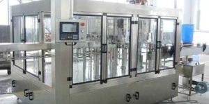 Bottle Rinsing Filling and Capping Machine