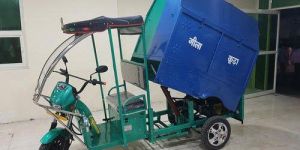 Garbage Battery Operated E-Rickshaw