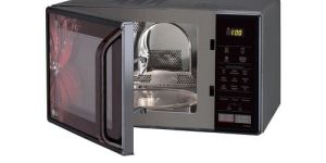 Microwave Oven