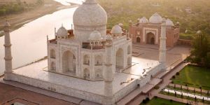 Same Day Taj Mahal Tour by Car from Delhi
