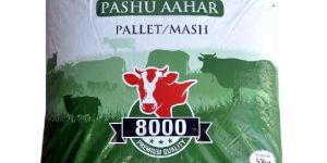 8000 Pallet Mesh Cattle Feed
