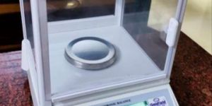 High Precision Balance