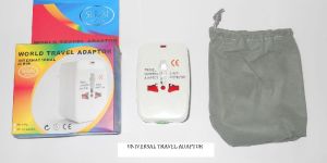 SERAI Universal Travel Adaptor