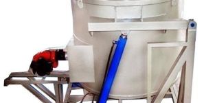 Crucible Melting Holding Furnace