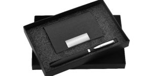 BLACK CARDHOLDER PEN