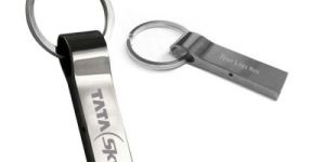 METAL KEYCHAIN PEN DRIVE