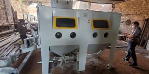 Suction Cabinet Type Shot Blasting Machine