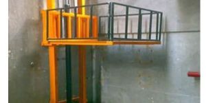 Motorized Goods Lift