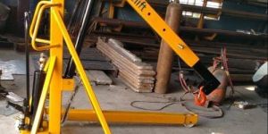 Workshop Floor Crane