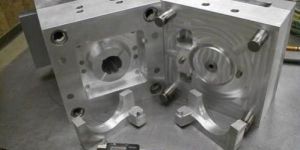 Compression Molding Dies