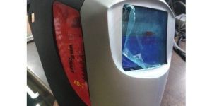 AUTO DARKENING HELMET