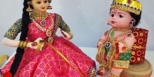 SKP 0009 Yashoda Krishna Doll