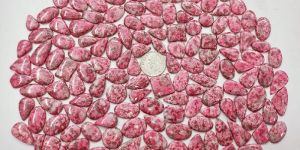 Pink Thulite Gemstone